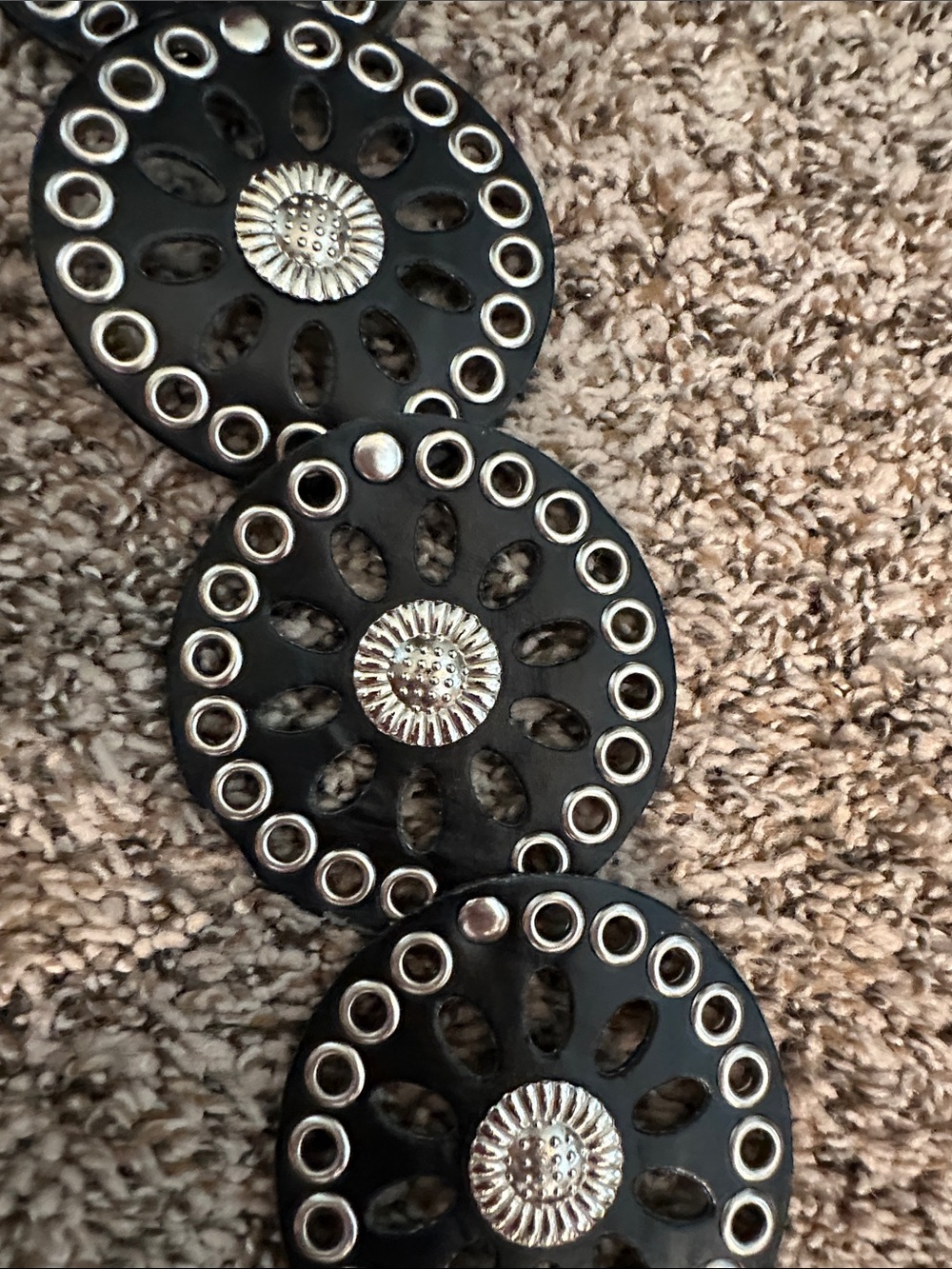 Black Floral Concho Waist Belt with Silver Medallions - Picture 6 of 7